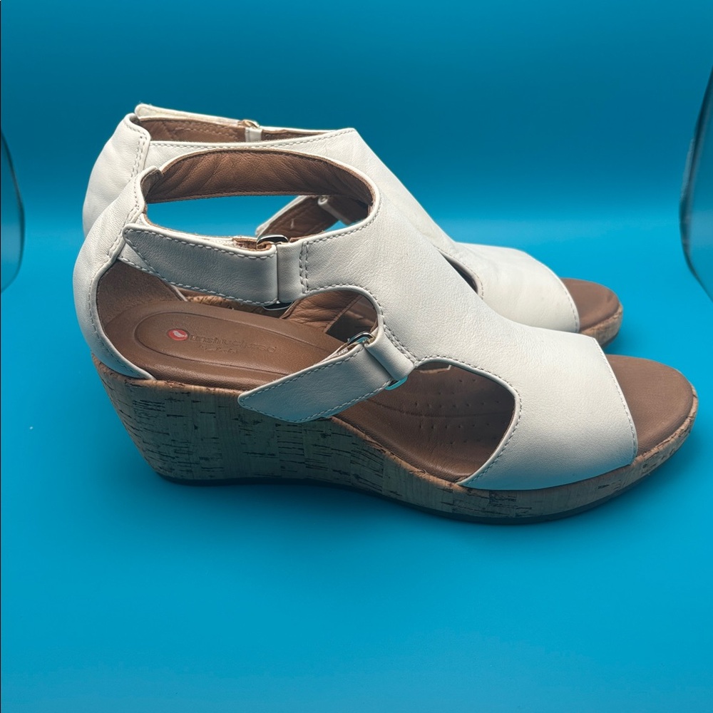 Clark’s Unstructured Plaza Strap Wedge White Leather Sandals, size 7, EUC - Picture 7 of 12